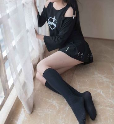 av人妻一区二区_高清神马在线观看
