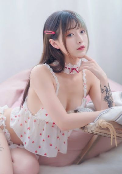 欧美空姐职业装_1080P神马在线观看