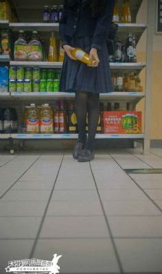 欧美大眼睛女孩图片_国产剧神马在线观看