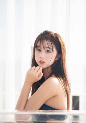 国产极品视频里漂亮美女_BD英语免费全集观看