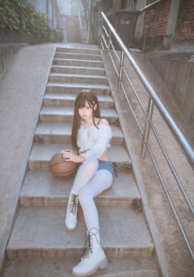 欧美野外无码av种子迅雷下载_720手机免费观看完整