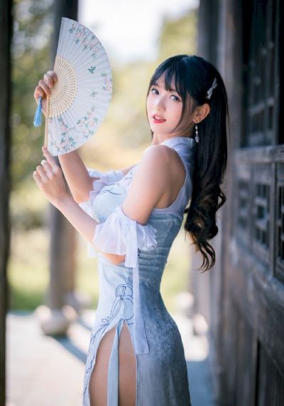 欧美人与猪狗猴牛_720高清完整版