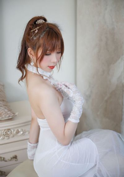 美女被脱脱内衣免费的软件_高清动漫免费观看