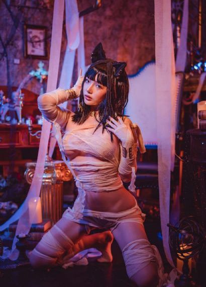 欧美人与猪狗猴牛_720高清完整版