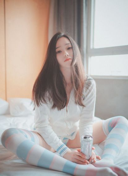 青青草原视频精品免费观看_720日韩免费观看