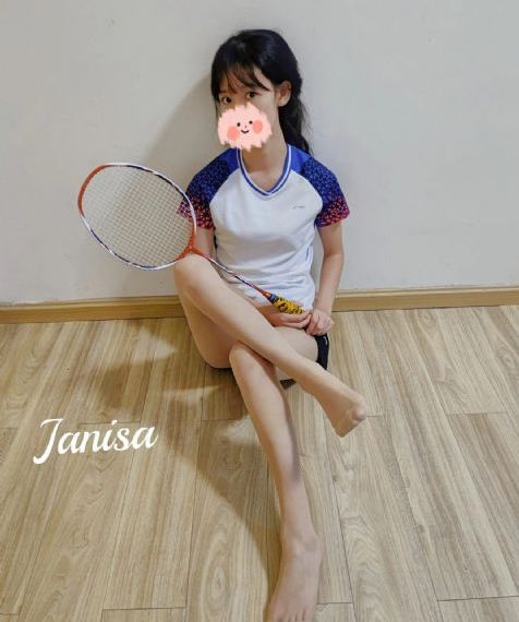 日韩亚洲人成在线综合日本_十万网红美女美酱