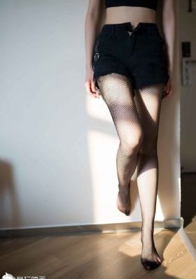 欧美亚洲小说区av_蓝光完整在线观看
